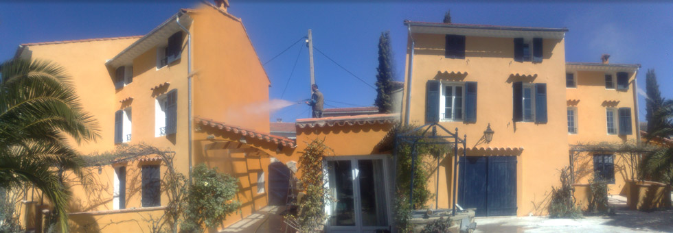 Façade traditionnelle en provence